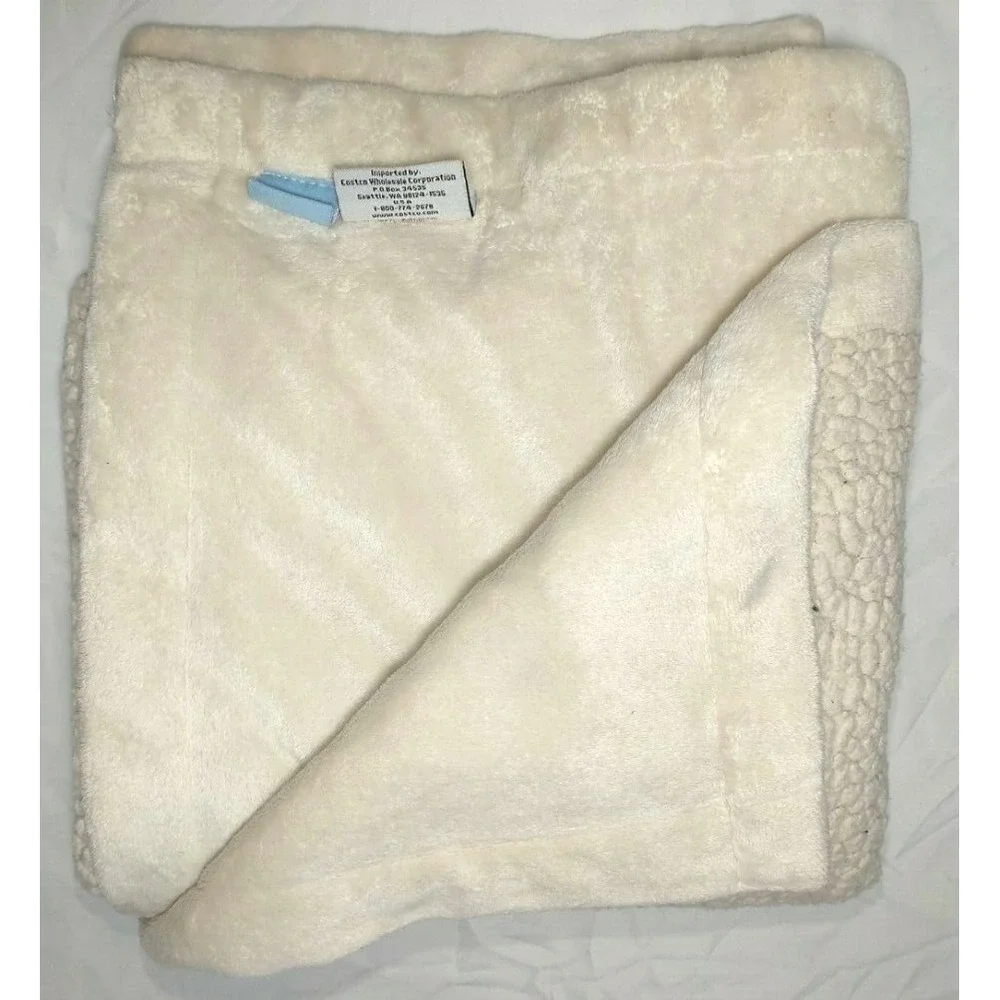 Disney Baby Beige Cream TIGGER Ladybug‎ Sherpa Blanket Winnie The Pooh Solid HTF